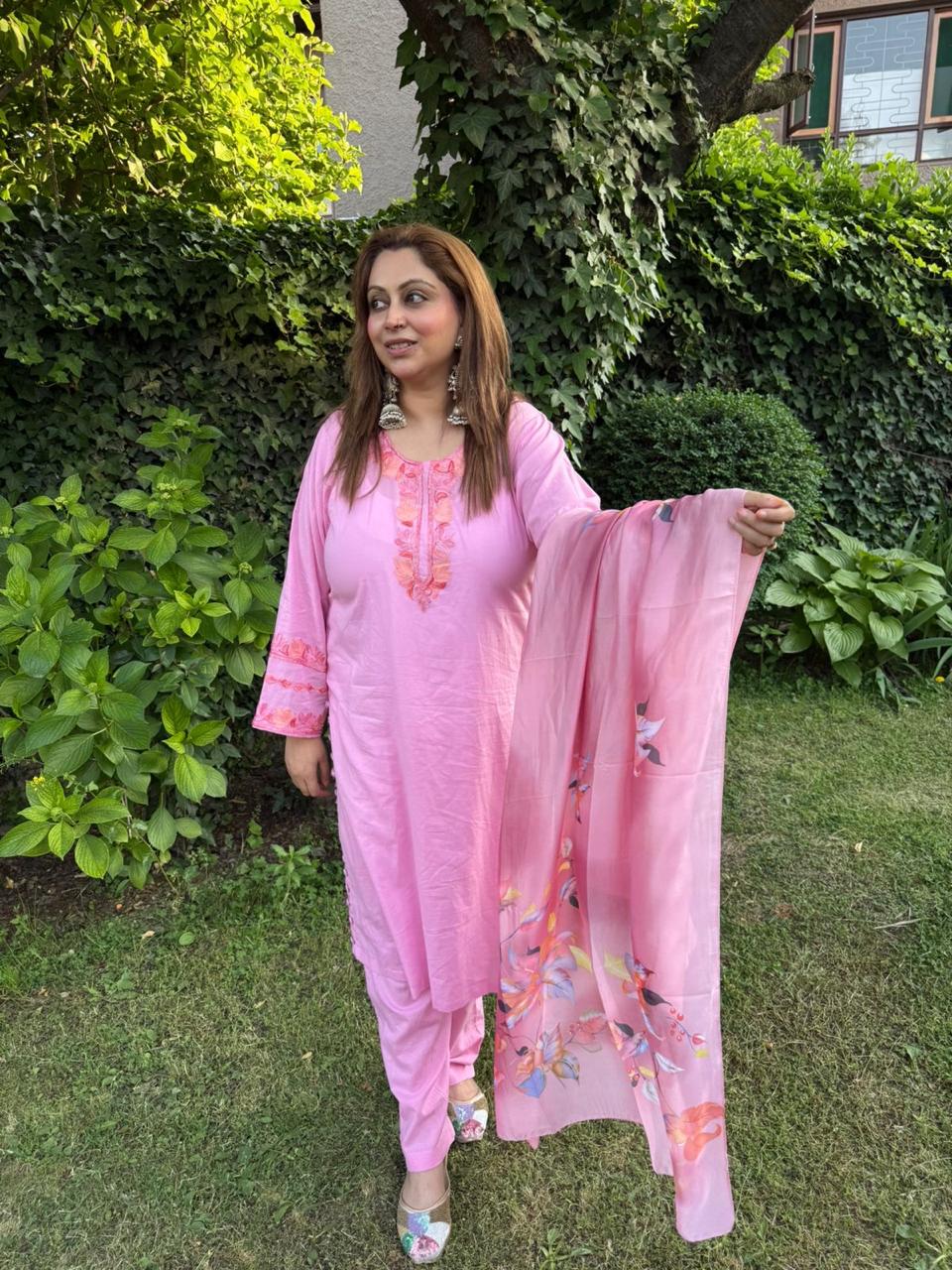 2-Piece Bubblegum Pink Aari Suit with Sleeve Panel Work & Side Slit Button Detailing