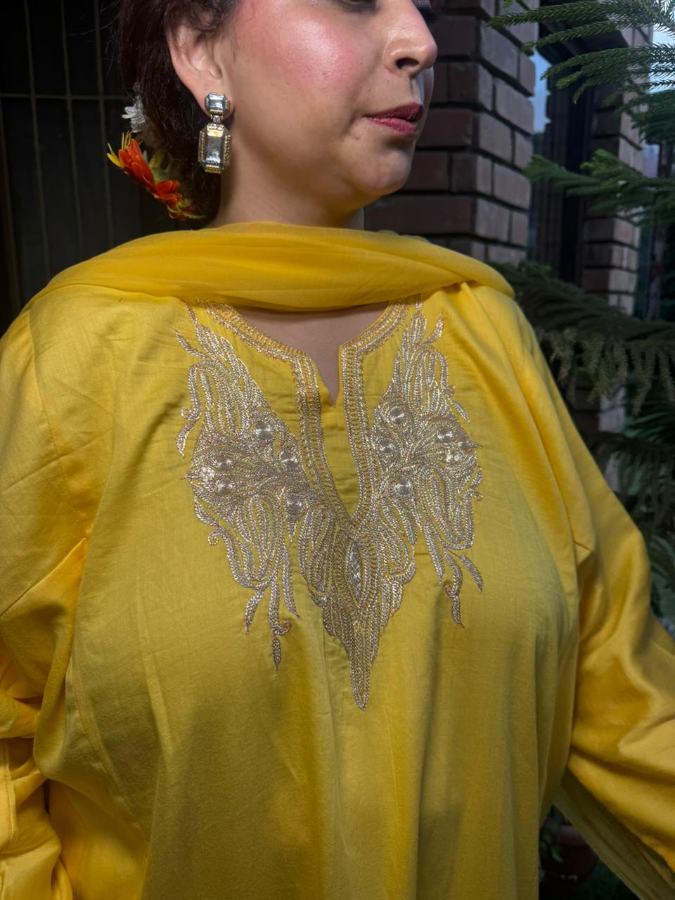 3-Piece yellow Pheran Set with Hand Tilla and Complementary Lace