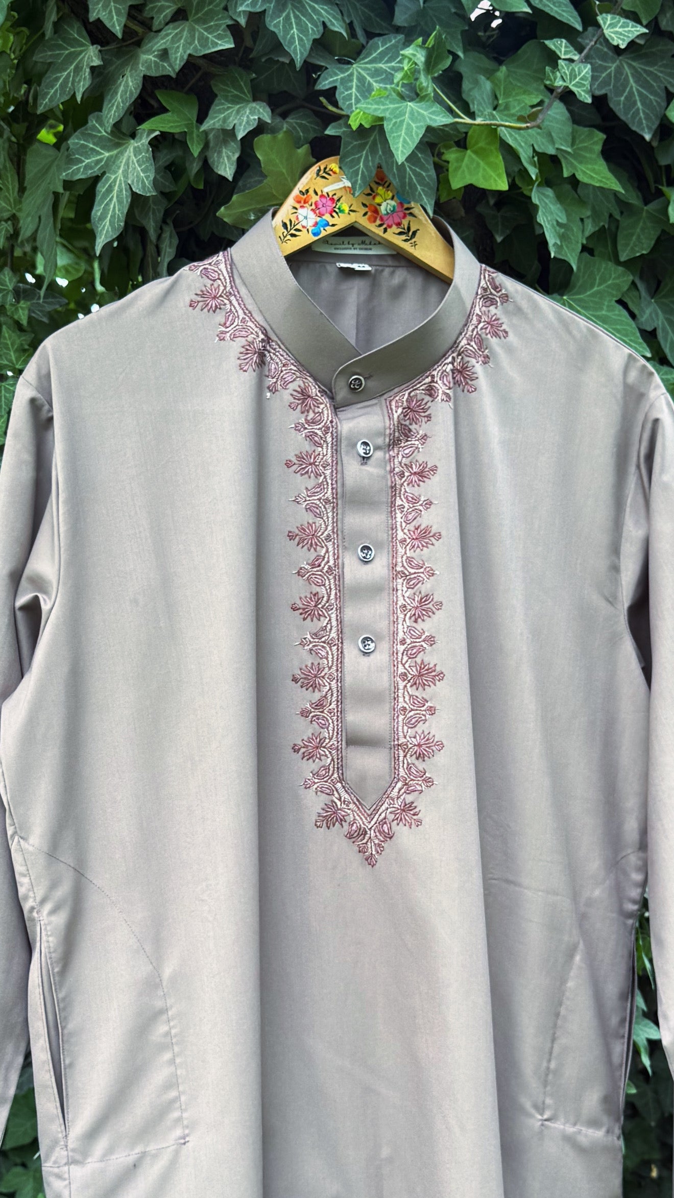 Men's 2-Piece Shalwar Kameez – Mauve Sozni Hand Embroidered Set