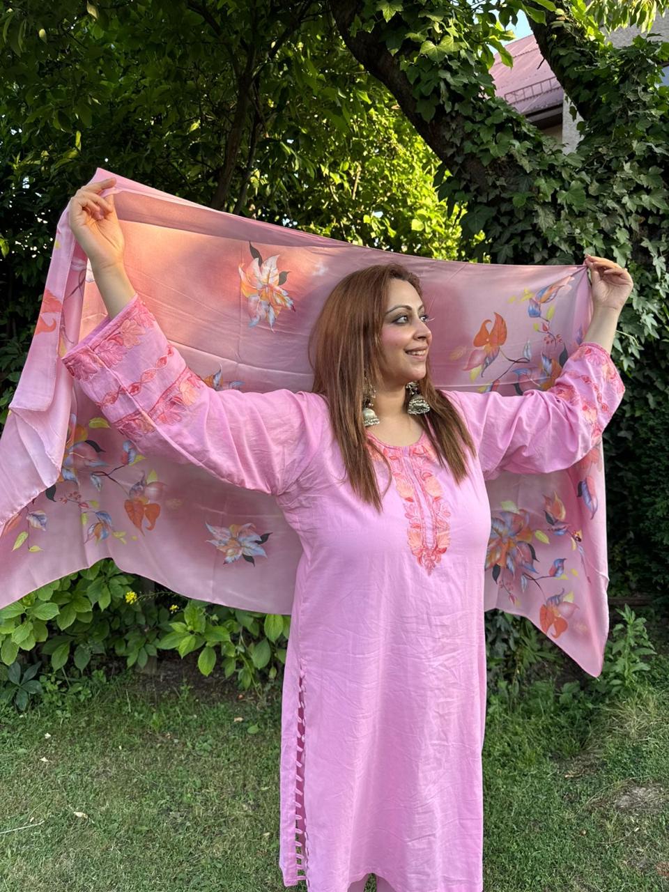 2-Piece Bubblegum Pink Aari Suit with Sleeve Panel Work & Side Slit Button Detailing