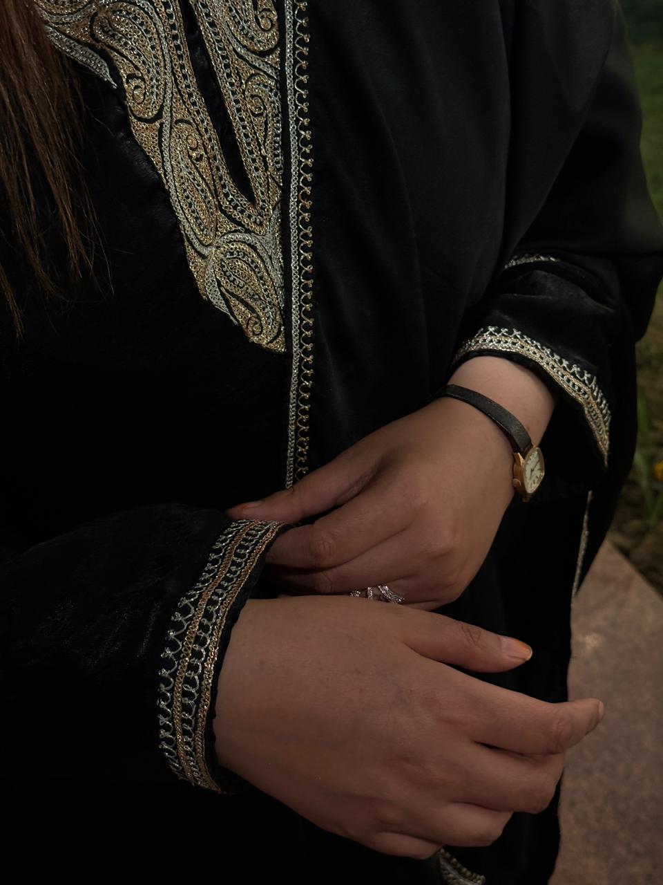 3-Piece Black Pheran Set with Dual-Toned Antique Hand Tilla Work