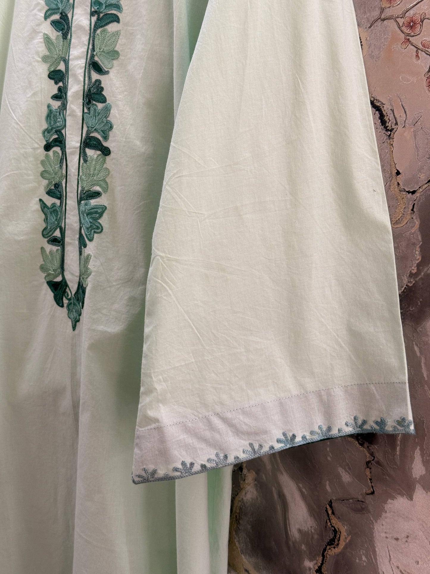 2 Piece Mint Green Aari Co-Ord with Facing Sleeves